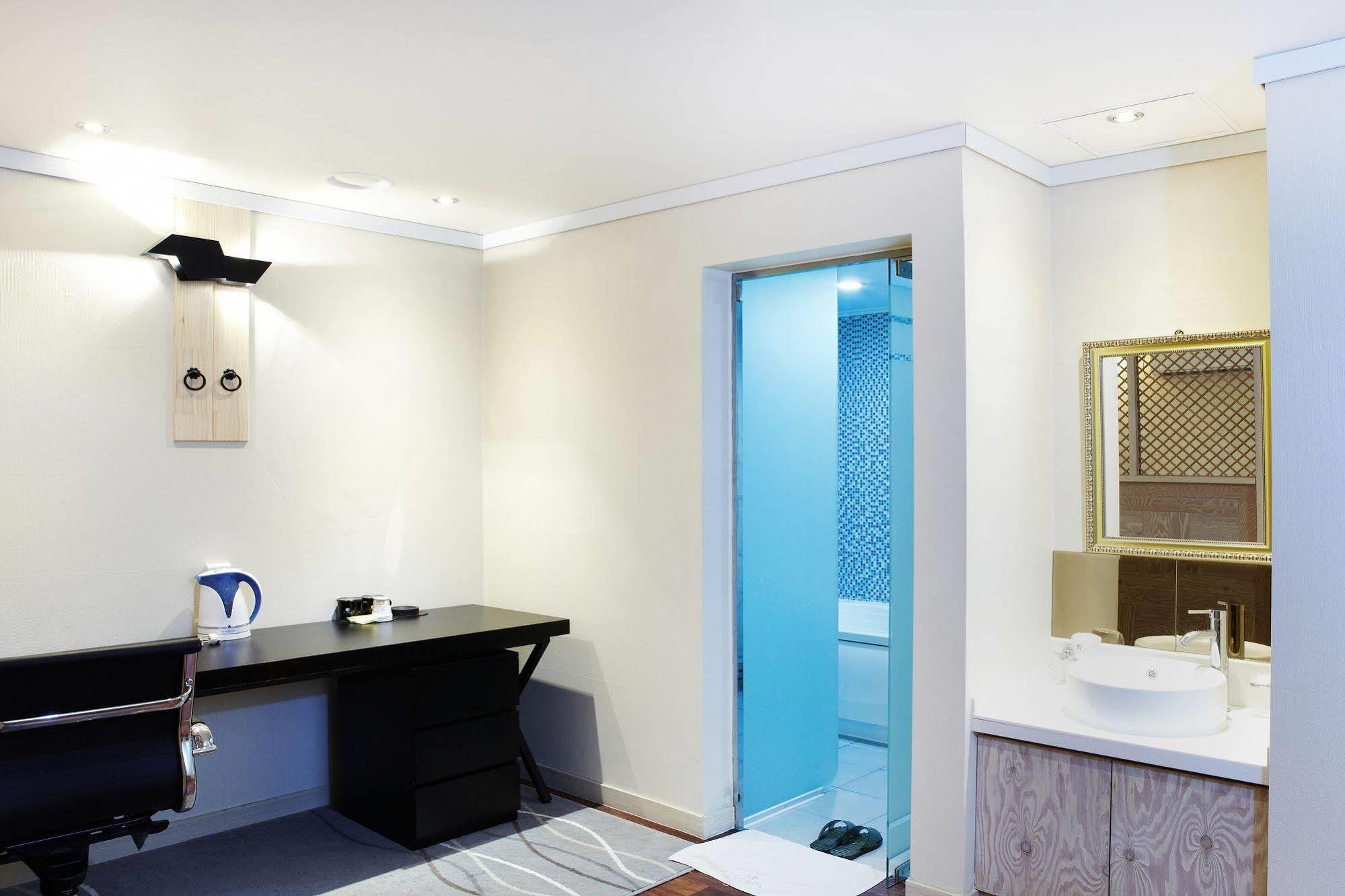 Bell Hotel Hwaseong Eksteriør billede